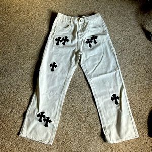 White baggy jeans